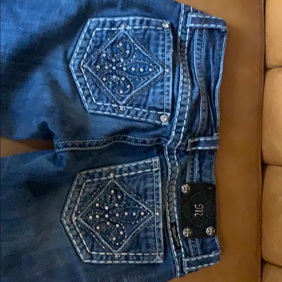 Distressed Miss Me Riding Jeans! Size 27 :) - Picture 2 of 3